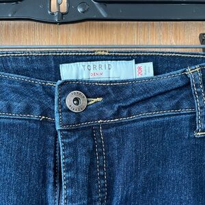 Torrid Women's Blue Denim Jeans